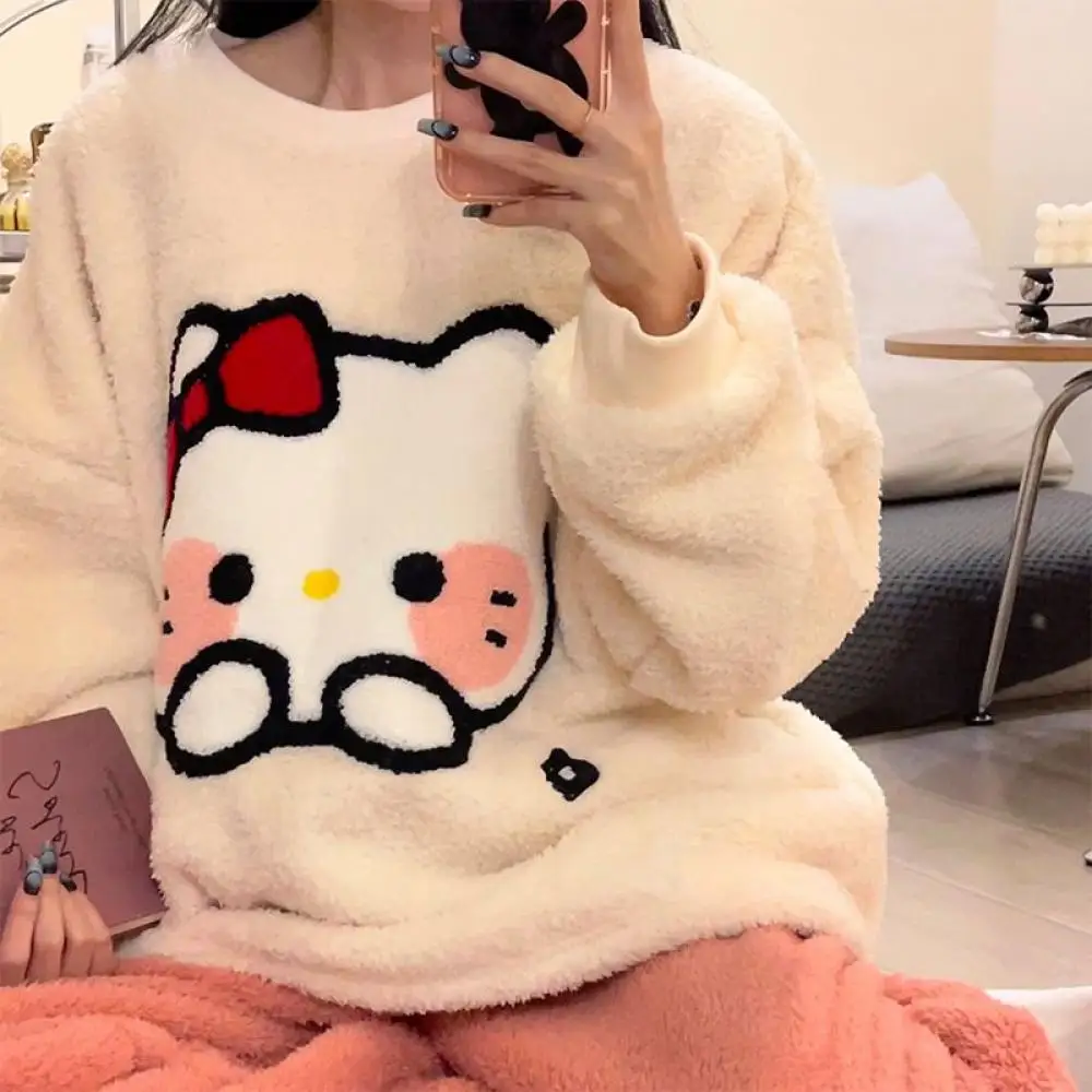 

Симпатичный женский Пижамный костюм Hello Kitty Cinnamoroll Sanrioed аниме кавайная плюшевая Весенняя мультяшная Коралловая флисовая Домашняя одежда теплая ночная одежда