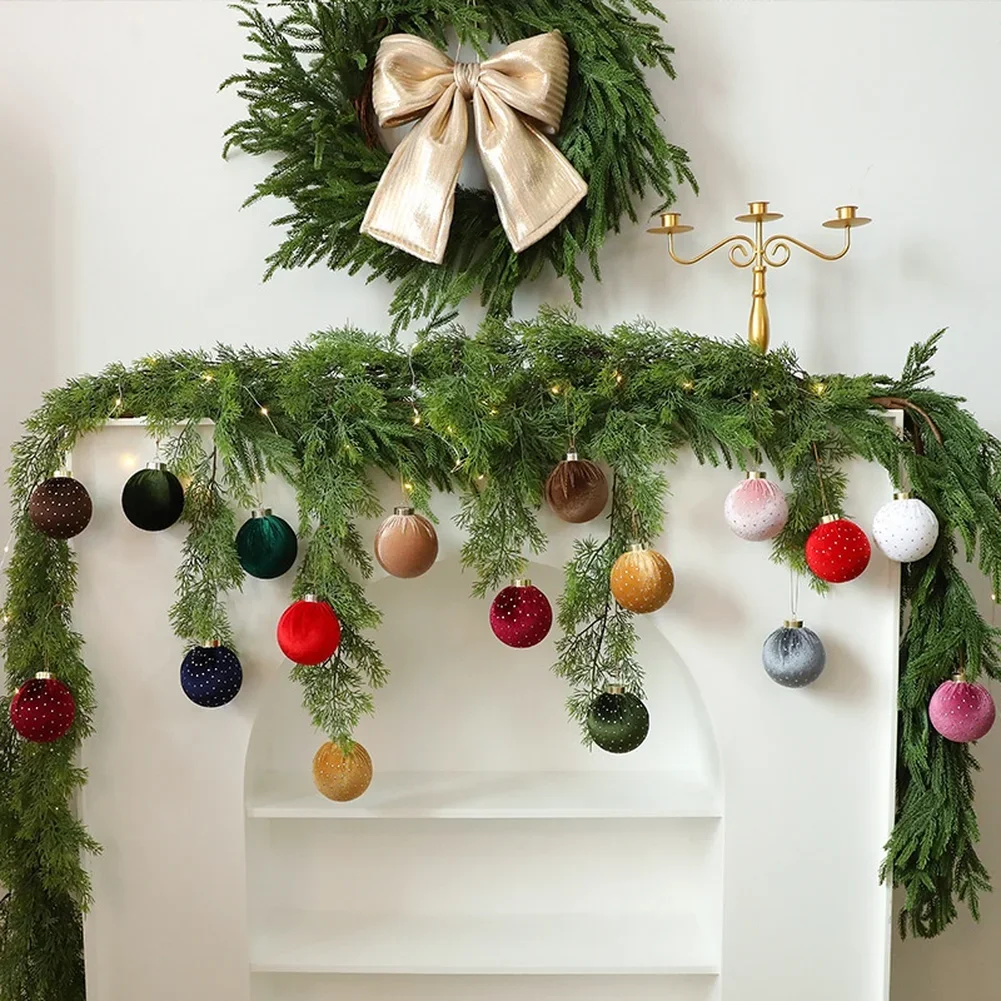 

Набор елочных украшений, шарики из мягкой ткани 8 см с деталями ручной работы для праздничных украшений дома и праздничного использования