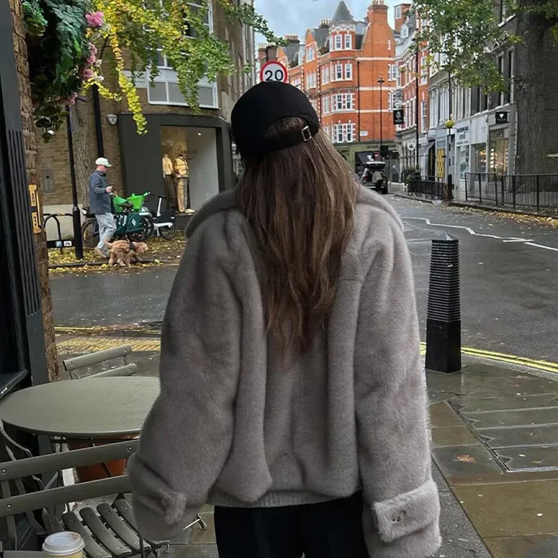 Lautaro Autumn Winter Oversized Loose Casual Luxury Soft Thick Warm Hairy Faux Fox Fur Coat Women Long Sleeve Fluffy Jacket 2024