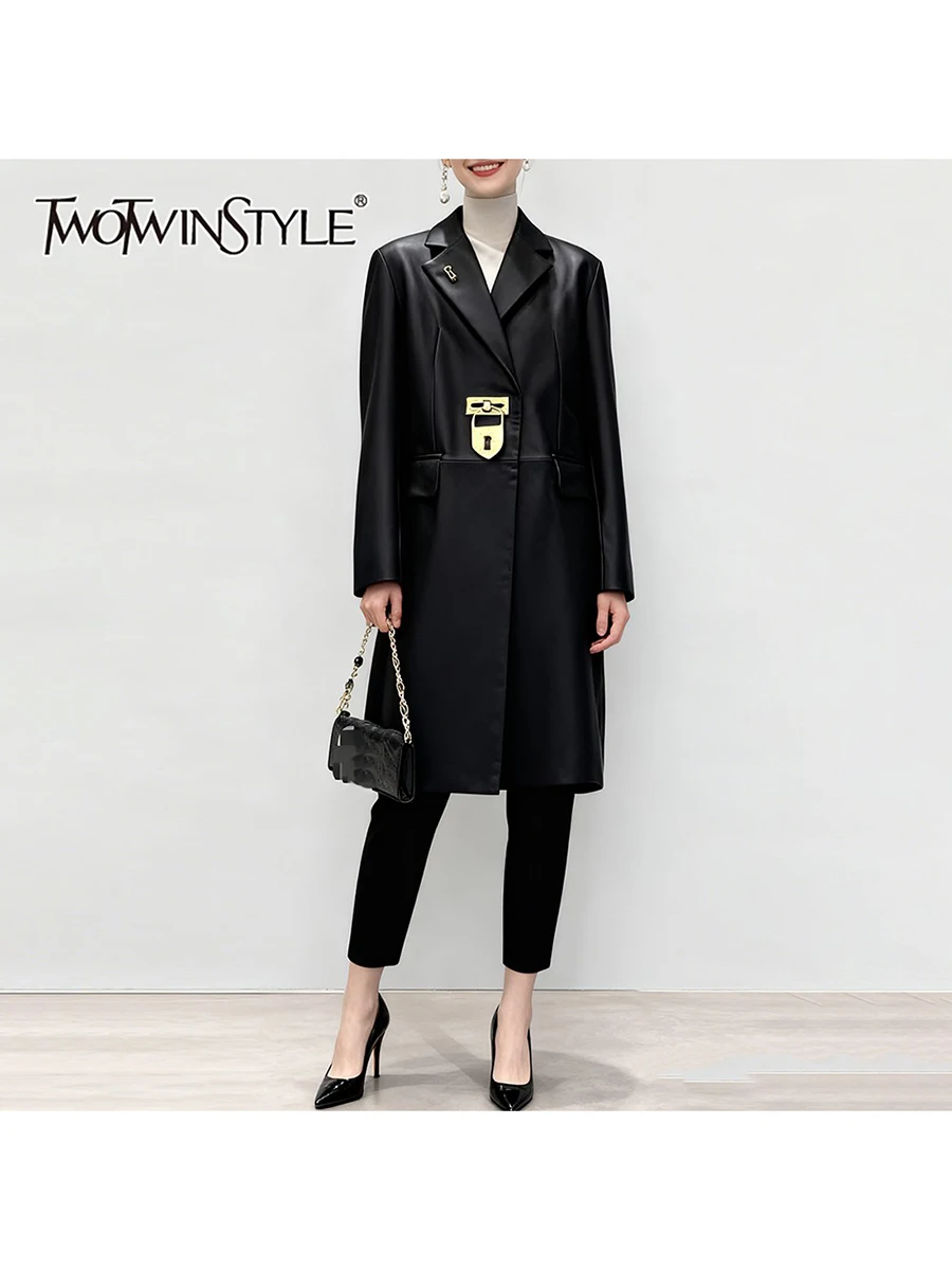 

TWOTWINSTYLE однотонные свободные минималистичные блейзеры с блестками для женщин, модный кожаный пиджак с лацканами и длинными рукавами, женская одежда