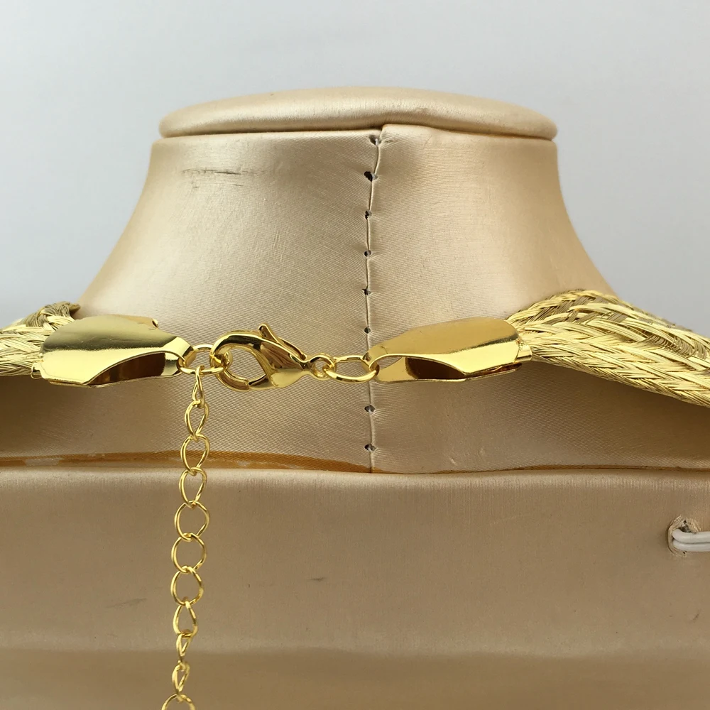 2024 New Luxury African Bride Jewelry Set Brazilian Simple Style Light Weight Colorful Necklace For Women Party Gifts FHK18371