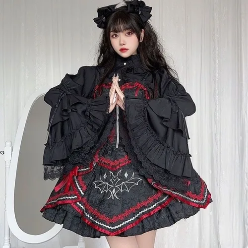 Imagen 2 del producto Camisa gótica Y2k Lolita blanca para mujer, blusas de manga larga acampanadas de encaje con volantes, Top Vintage victoriano Kawaii japonés negro