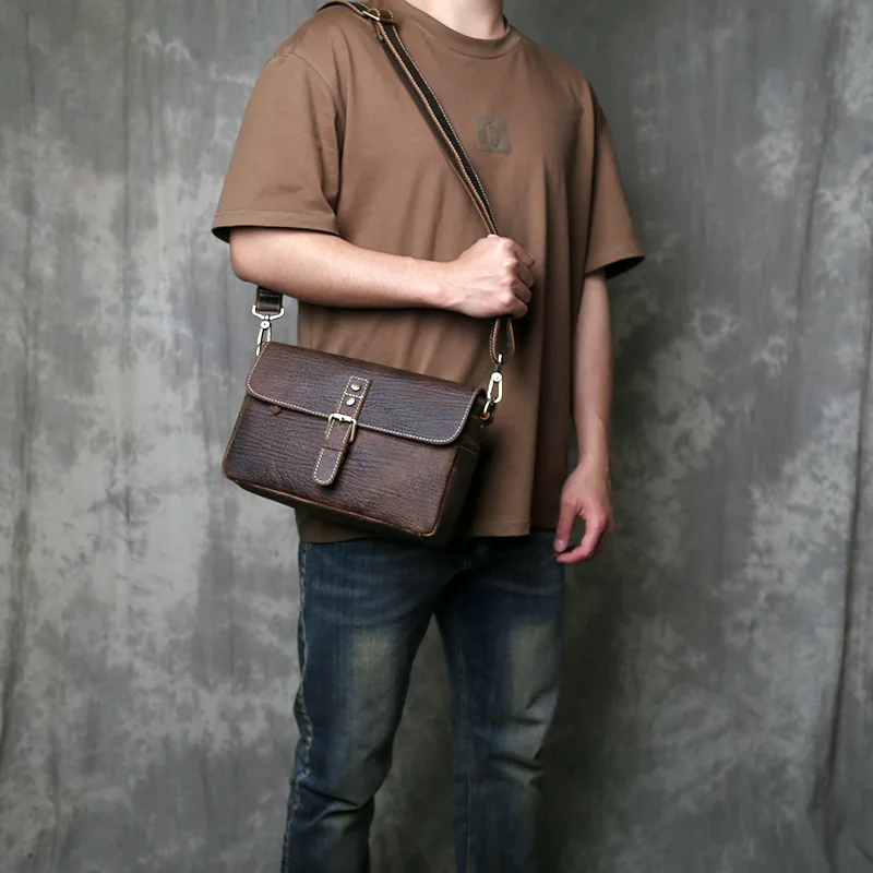 Men's Tree Leather Shoulder Bag Leather Casual Retro Versatile Crossbody Bag Top Layer Cowhide Handmade Cowhide Mailman Bag