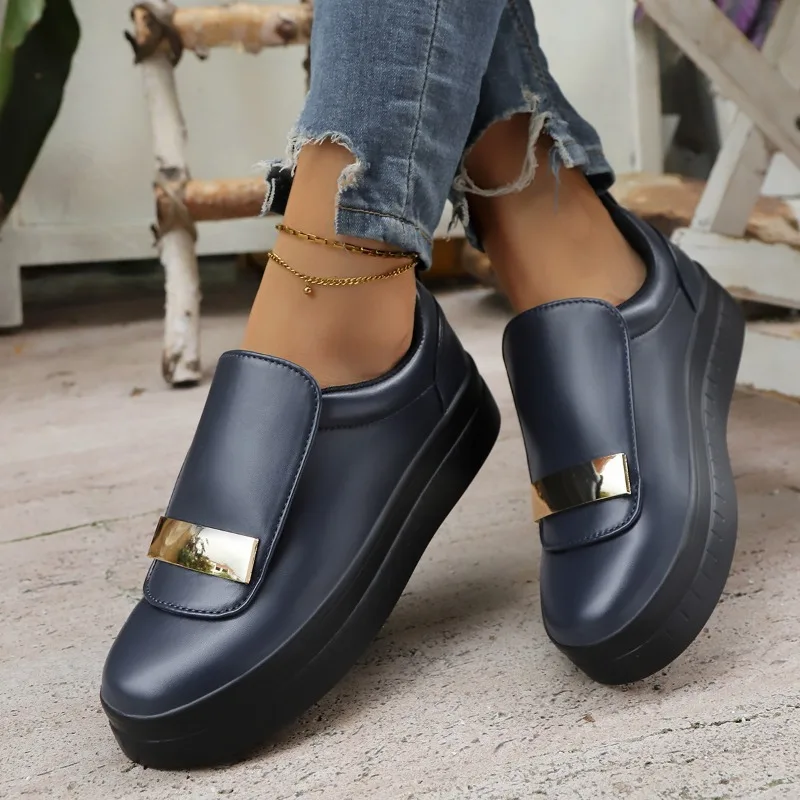 

New Spring Autumn Thick Soled Shoes for Women Stepping Trendy Shoes Women Fashion Versatile Commuter Simple Single Shoes