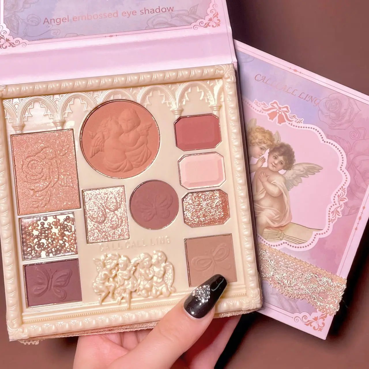 Angel Relief Eye Shadow Cheerflor Amusement  Embossed Blush Highlight Integrated Eye Shadow Pallete Milk Tea Color