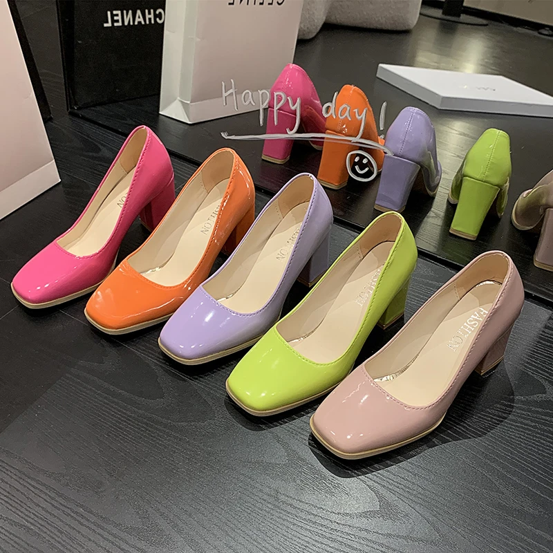 New Retro Pumps Women Temperament Square Toe Thick Heel Ladies Dress Shoes High-heeled OL Fashion High Heels Pumps Plus Size 43