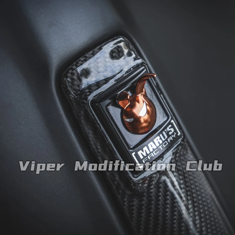 Suitable for VESPA Spring 150 Sprint 150 S150 LXV150 GTS300 GTV300 GTV250 Modified tie decoration cover Nameplate 2016 2017 2018