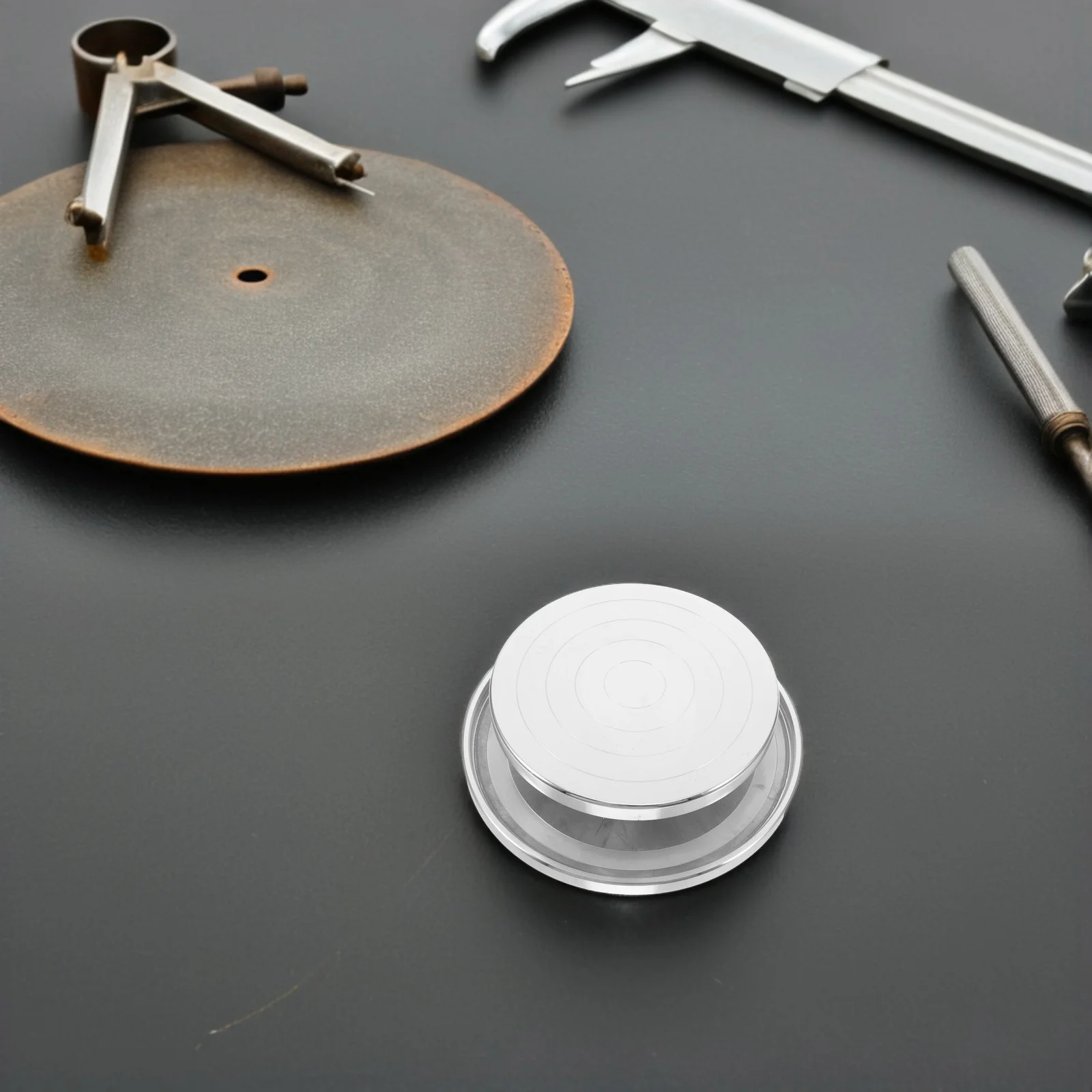 

Aluminum Alloy Turntable 360 Degree Rotating Clay Sculpture Tool Durable Pottery Wheel Anti-Slip Base Bearing Connection For