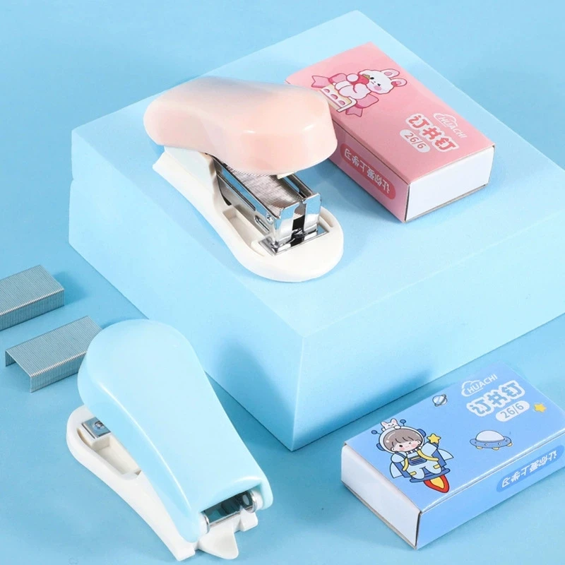 Portable Color Manual Mini Stapler 26/6 Staples School Office Supplies Business File Binding Tool Girl Student Stationery Gift