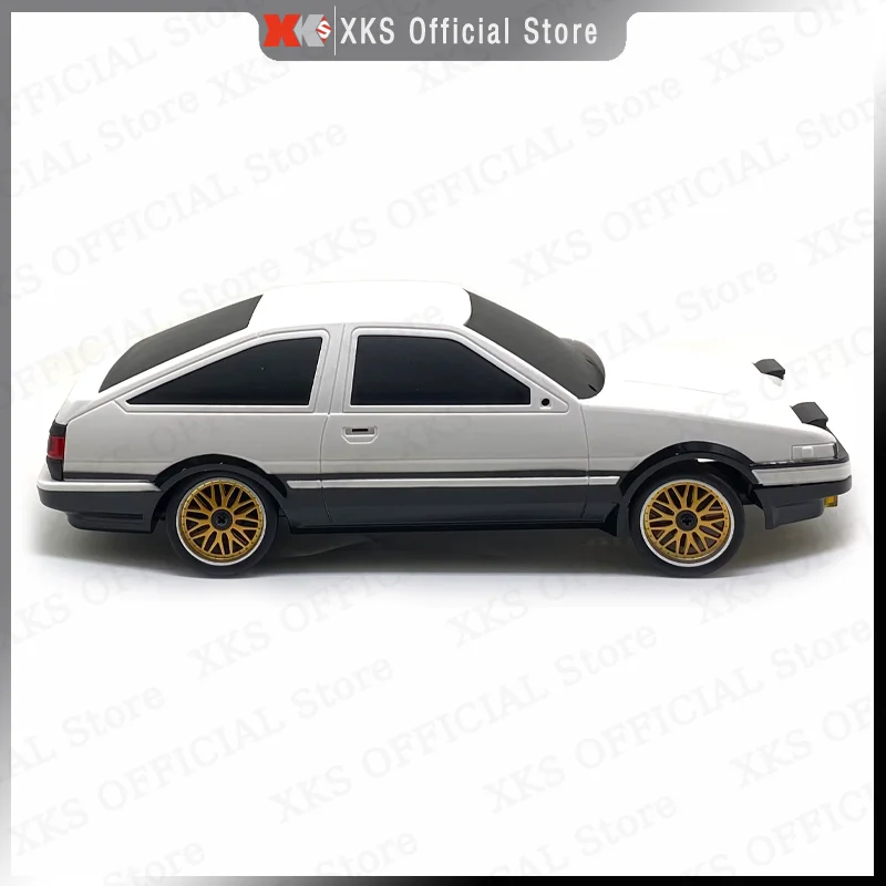 Toyta AE86 Model RC 1/18 2.4G zdalnie sterowany na drodze 15 Km/H przy żyroskopie LED RC Drift Racing prezent zabawka samochód dla chłopca