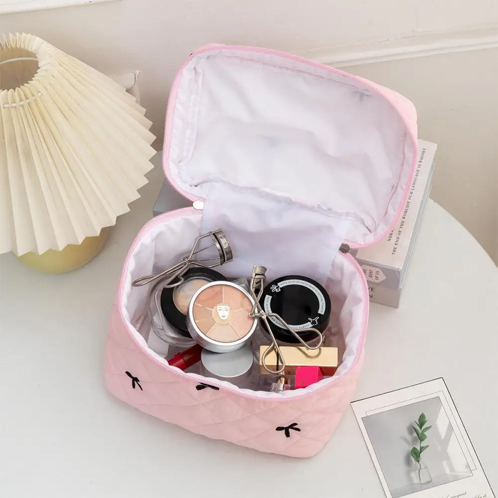 moda-grande-acolchoado-saco-de-maquiagem-coquette-viagem-estetica-saco-de-higiene-pessoal-bordado-arco-portatil-saco-de-cosmeticos-para-mulheres-meninas