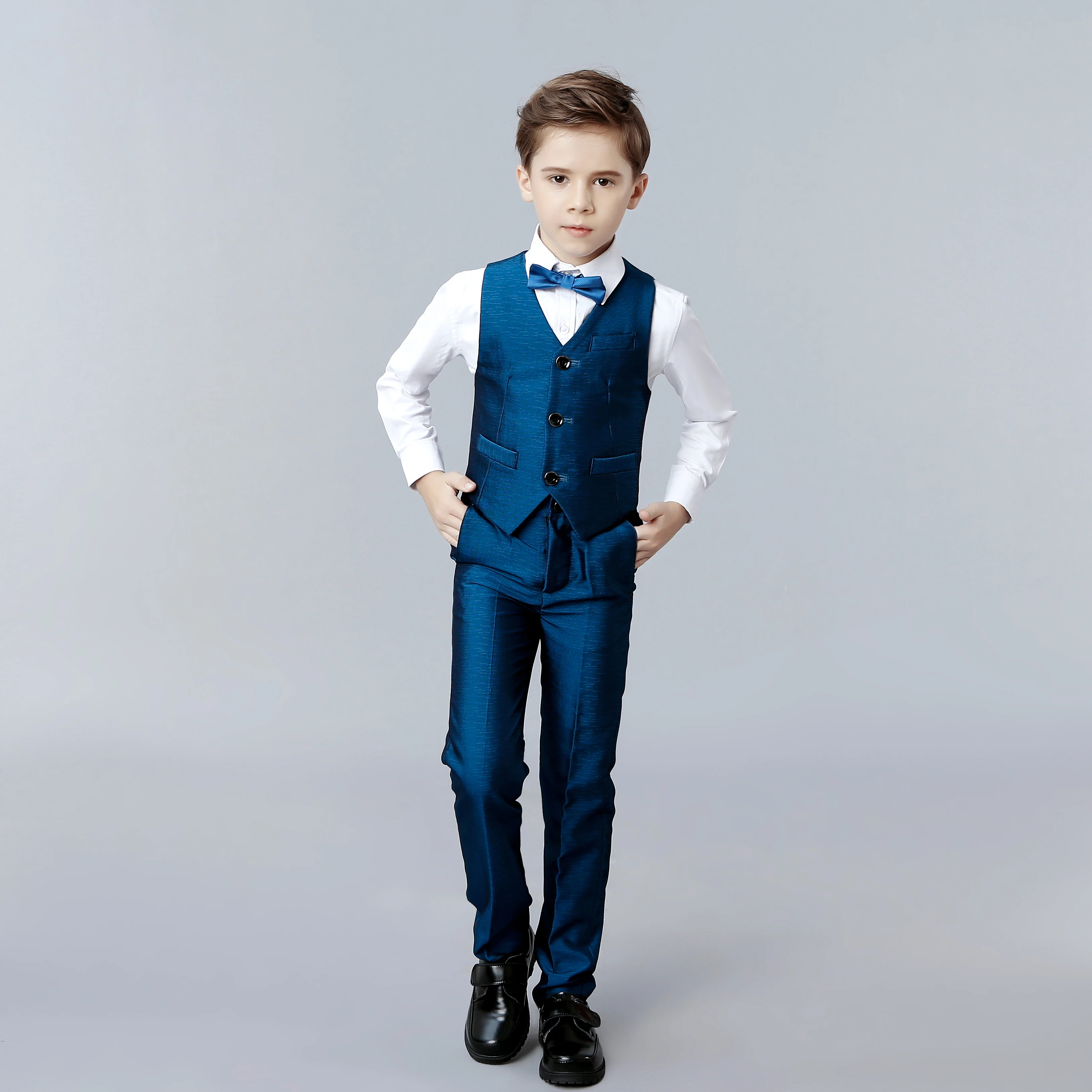 Boys Solid Color Wedding Suit Teenager Kid Formal Tuxedos Dress Children Blazer Party 3 Pcs Jacket Pants Vest in Stock