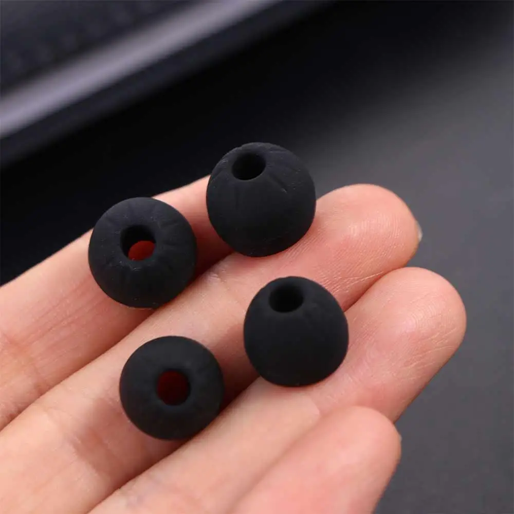 

6Pcs Earphone In-Ear Earbuds Tip Soft S/M/L Earbuds Replacement Tips Silicone Covers Ear Pads Headphone Accessories