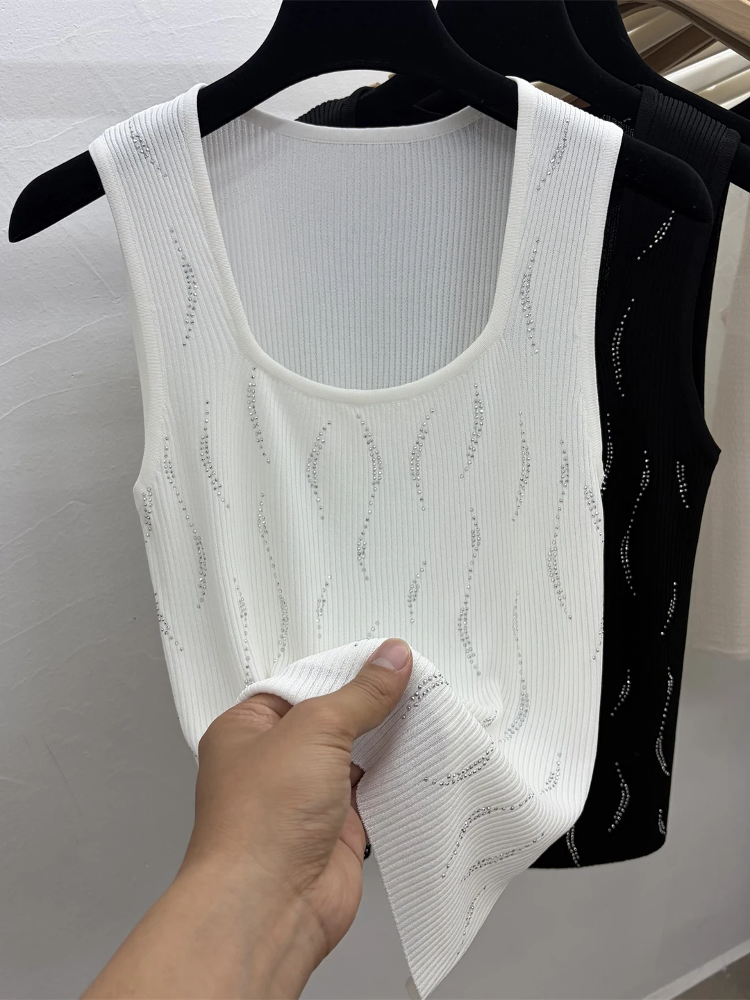 

Женский летний вязаный жилет Slim Fit: Новинка, премиум-класс, с роскошными стразами, без бирки, дышащий, укороченный