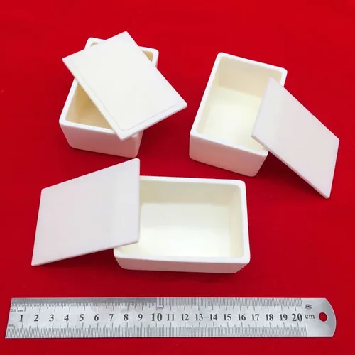 Imagen 1 del producto Bote Rectangular de aluminio con tapa, corindón/crisol de cerámica de alúmina 120 pura, longitud 50mm-99% mm * ancho 20mm-65mm cuadrado, Al2O3, 1 ud.