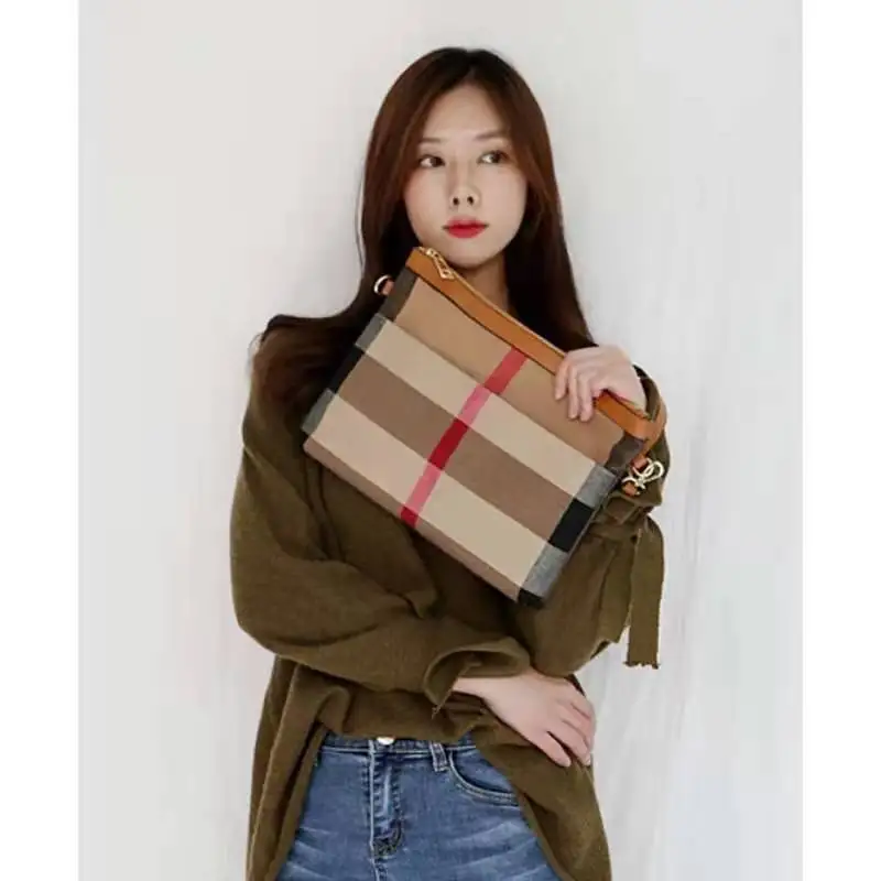 Luxury Women Envelope Clutch Bags Classic Canvas Leather Female Shoulder Bag Lady Designer Crossbody Handbags Wristlet Purse A4