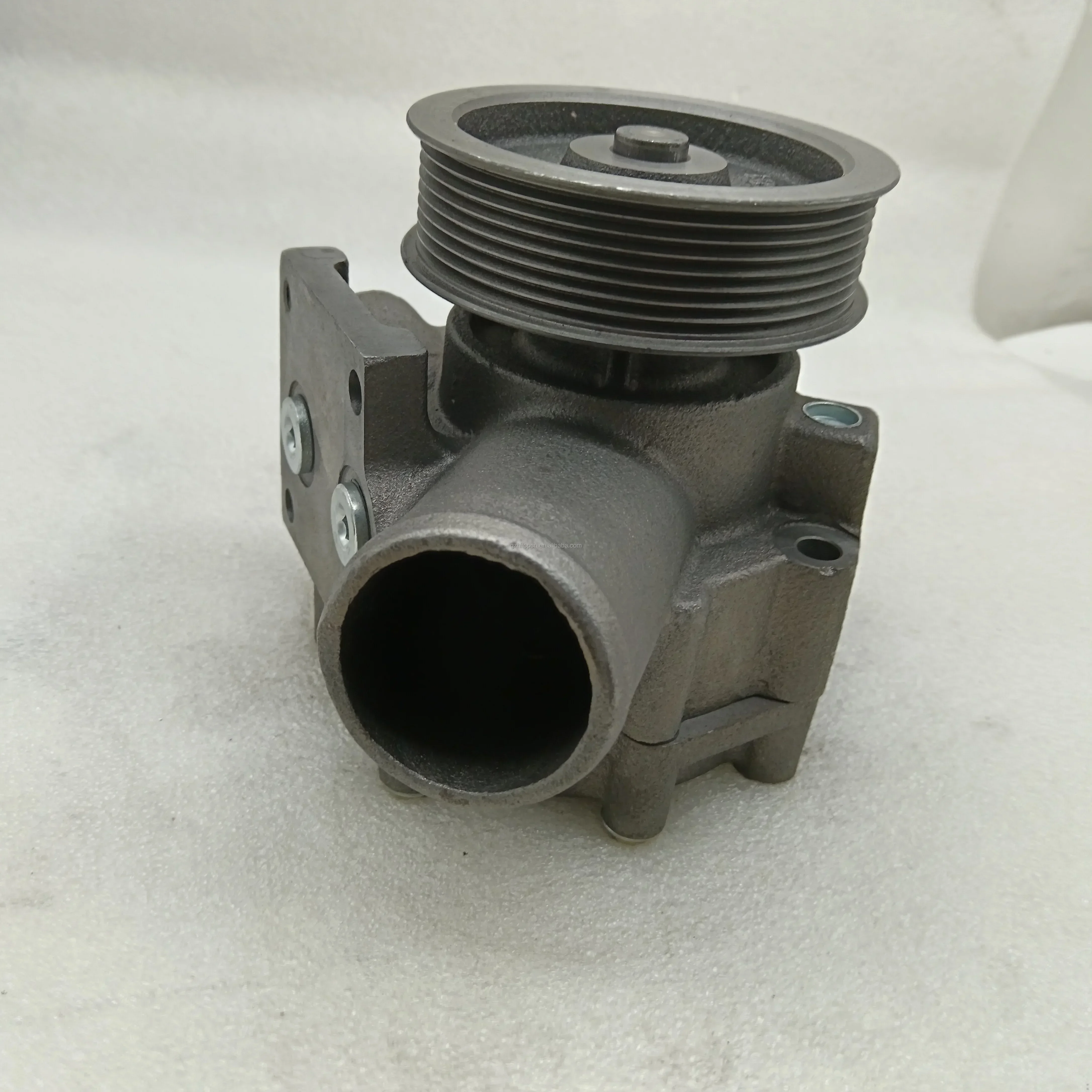 Hot sales Factory price CAT C9 diesel engine water pump 197-9581 for C9  197-9581 water pump