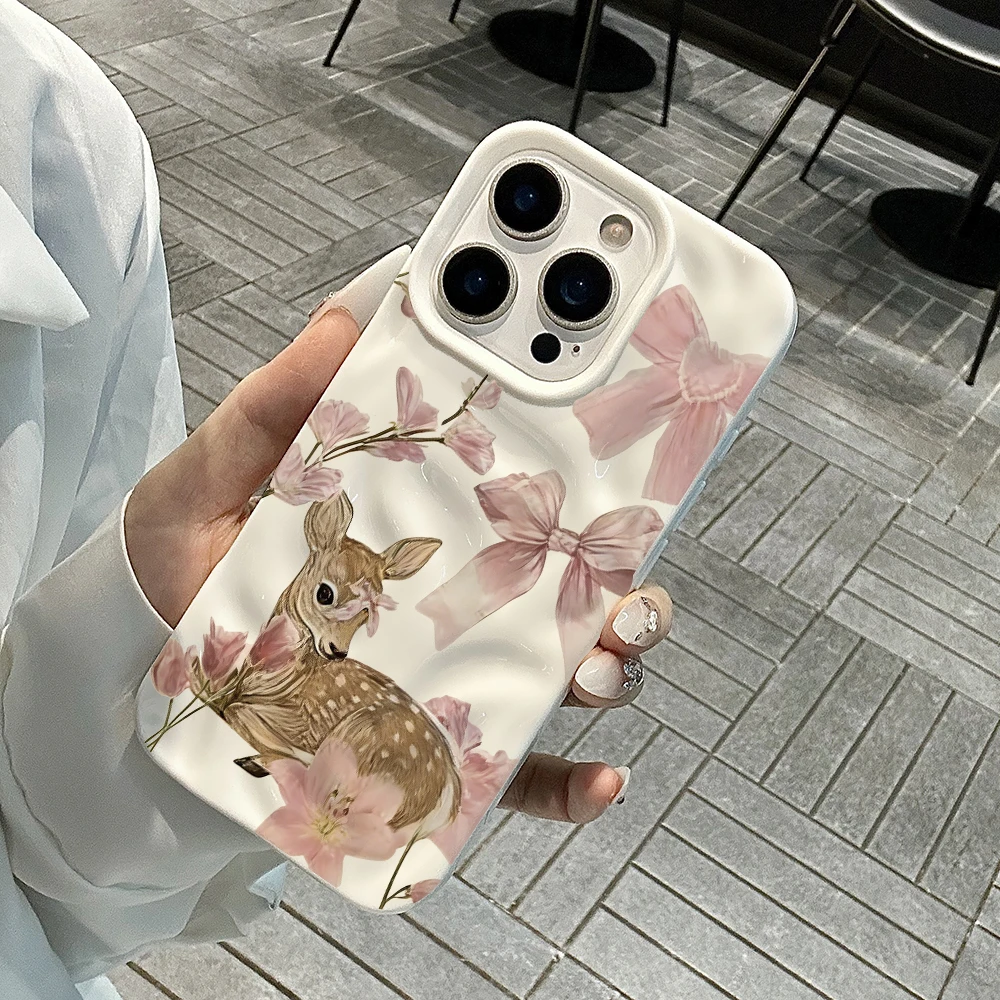 Retro-Schleifen-Sika-Hirsch-Muster Handyhülle für iPhone 17 16 15 14 13 12 11 Pro Max 14 Plus 17Air Falten-Wellen-Soft-Silikon-Cover – Detail 4