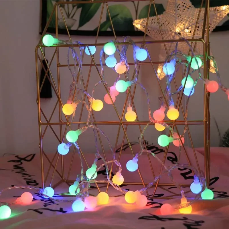 USB/akumulatorowa girlanda LED Ball Fairy Lights String Wodoodporna lampa zewnętrzna Boże Narodzenie Wakacje Wesele Światła Dekoracja