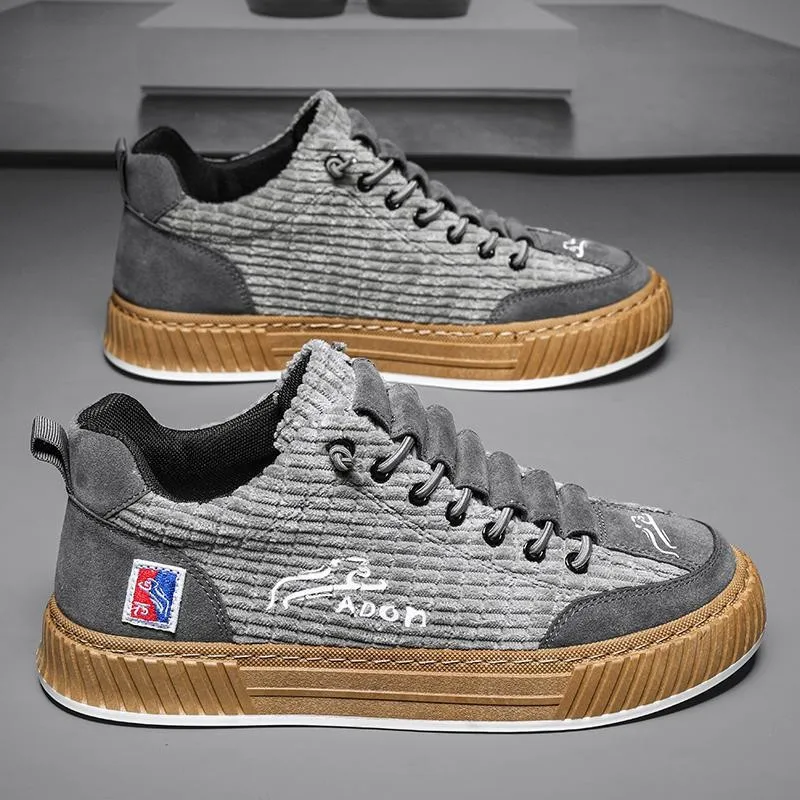 Мужская обувь Новинка Осень-зима 2023 замшевые повседневные туфли Корейская версия удобные легкие модные спортивные туфли с низким вырезом