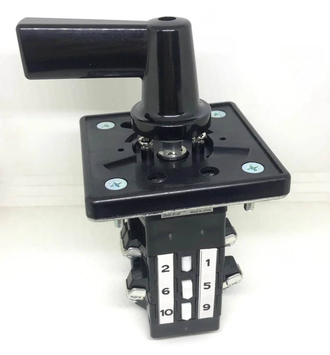 2025.4 Idec Izumi U…