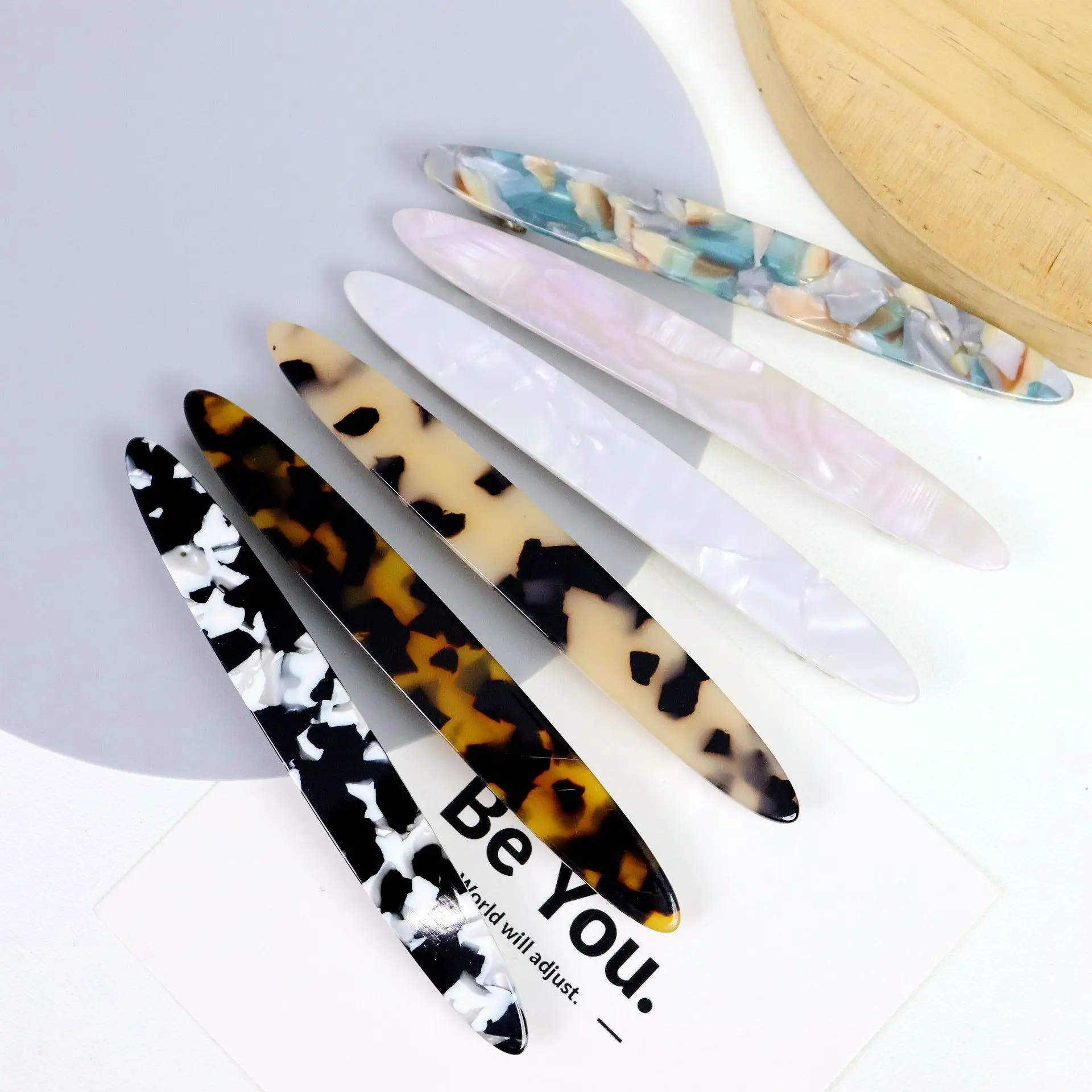 2023 Ins Retro 11.5CM Leaf Shape Hair Clips  Testudinarious Acetate Spring Clips Back Head Ponytail Hairpins  For Woman Girls