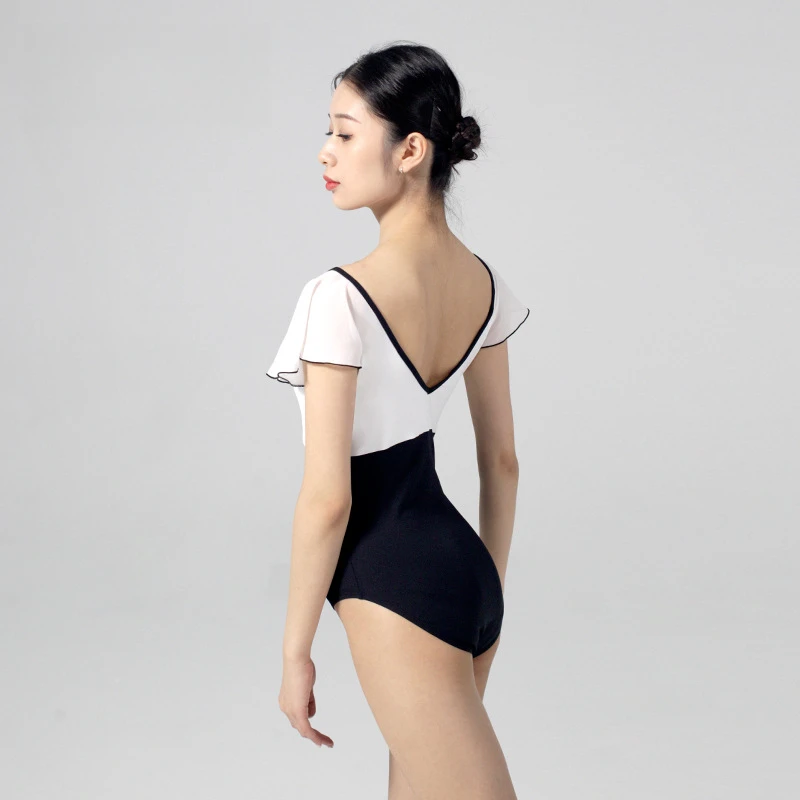 

Women Ballet Leotard Black and White Gymnastics Bodysuit Adult Ballet Dance Wear Women's Lotus Leaf Sleeve Training Clothes