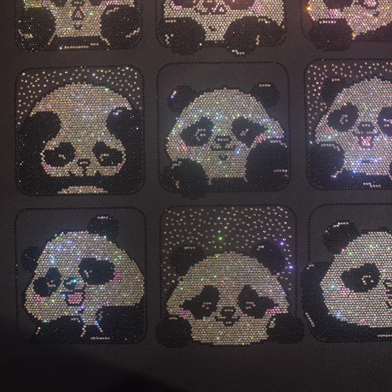High-quality embossed diamond red panda patterns are ironed on T-shirts, jeans, hoodies and clothing accessories