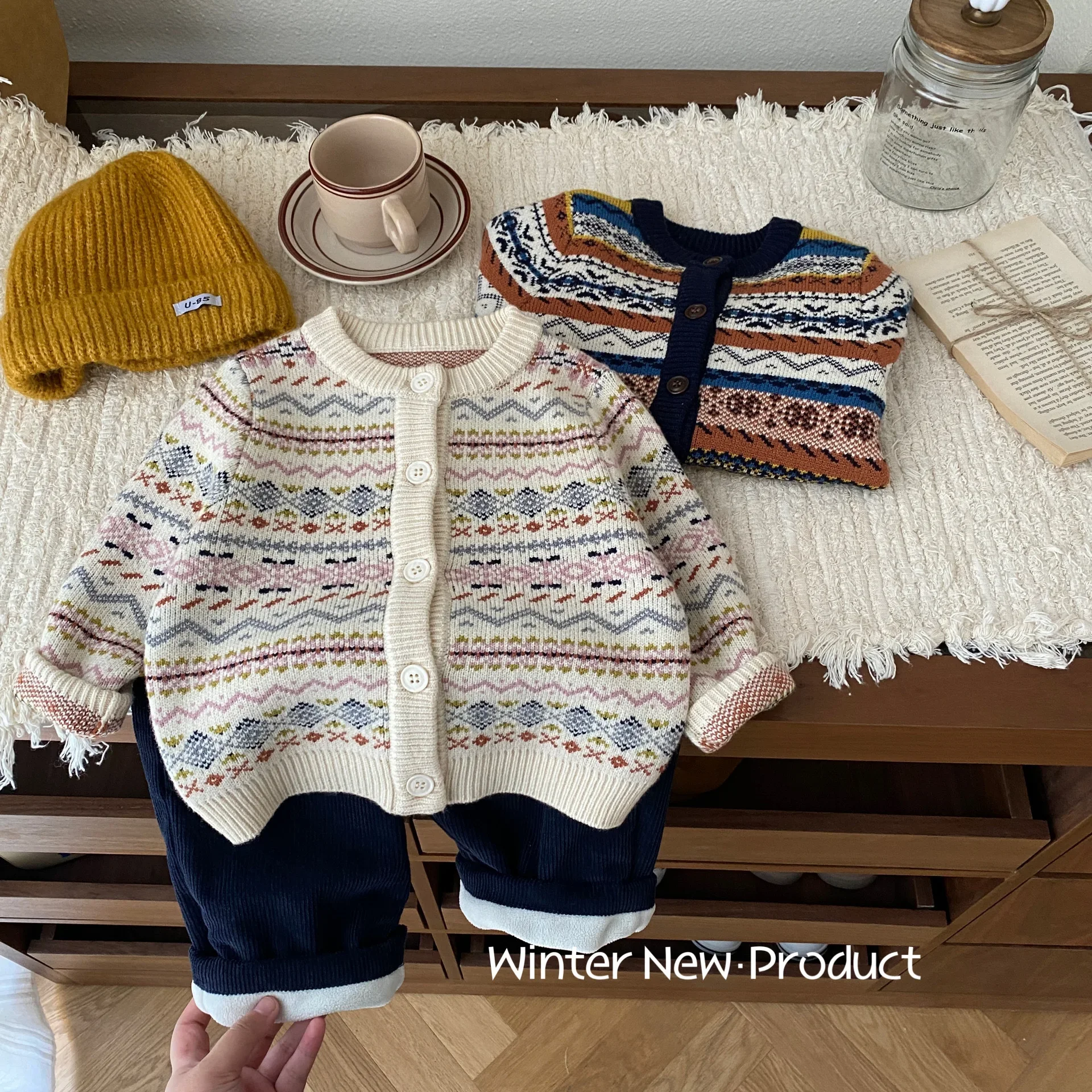 Autumn Winter England Style Fashion Boy Girl Children Striped Knitted Cardigan Long Sleeve Sweater Baby Thicken Warm Tops Coat