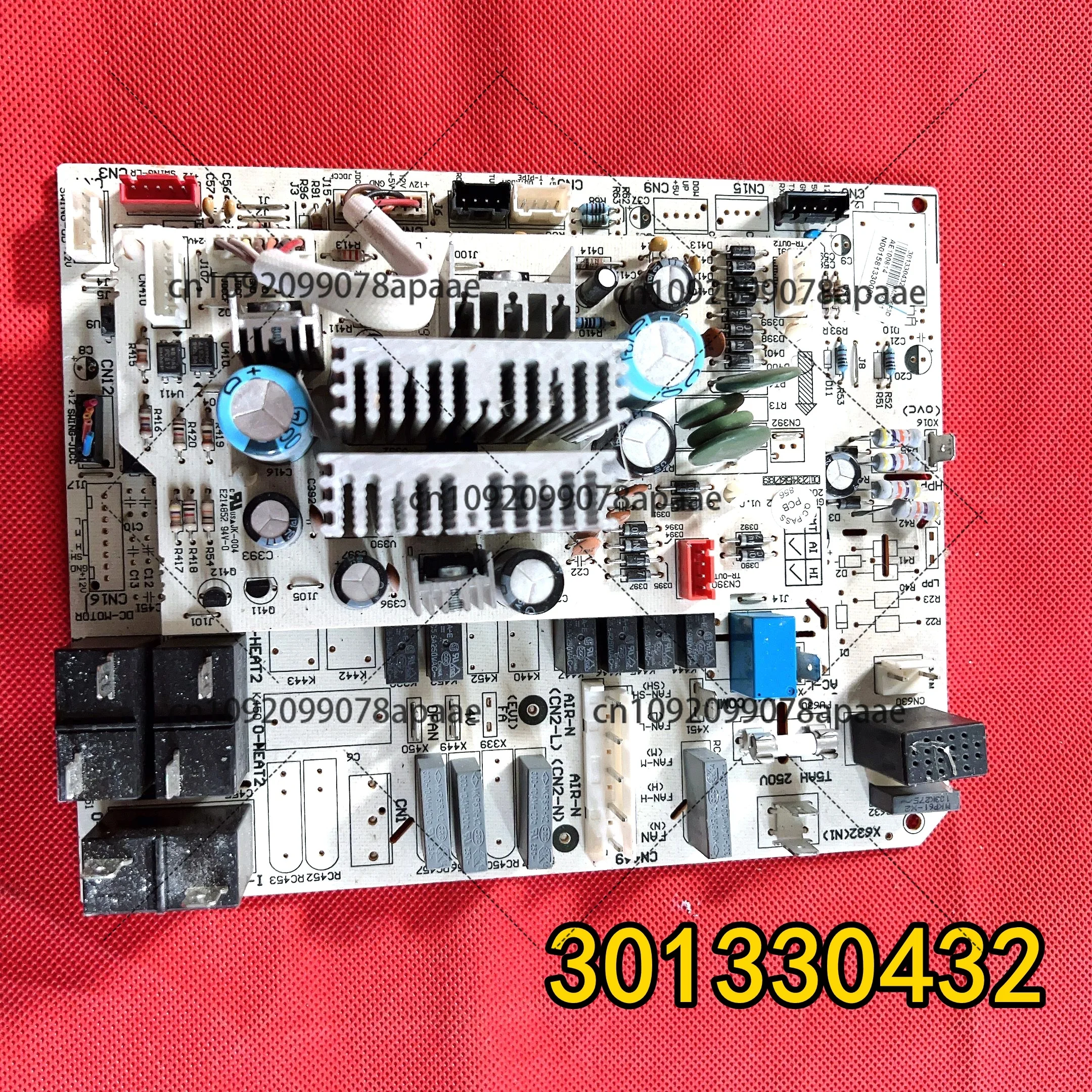 

Gree cabinet air conditioner main board 30138218 computer board 301330432/30133089/