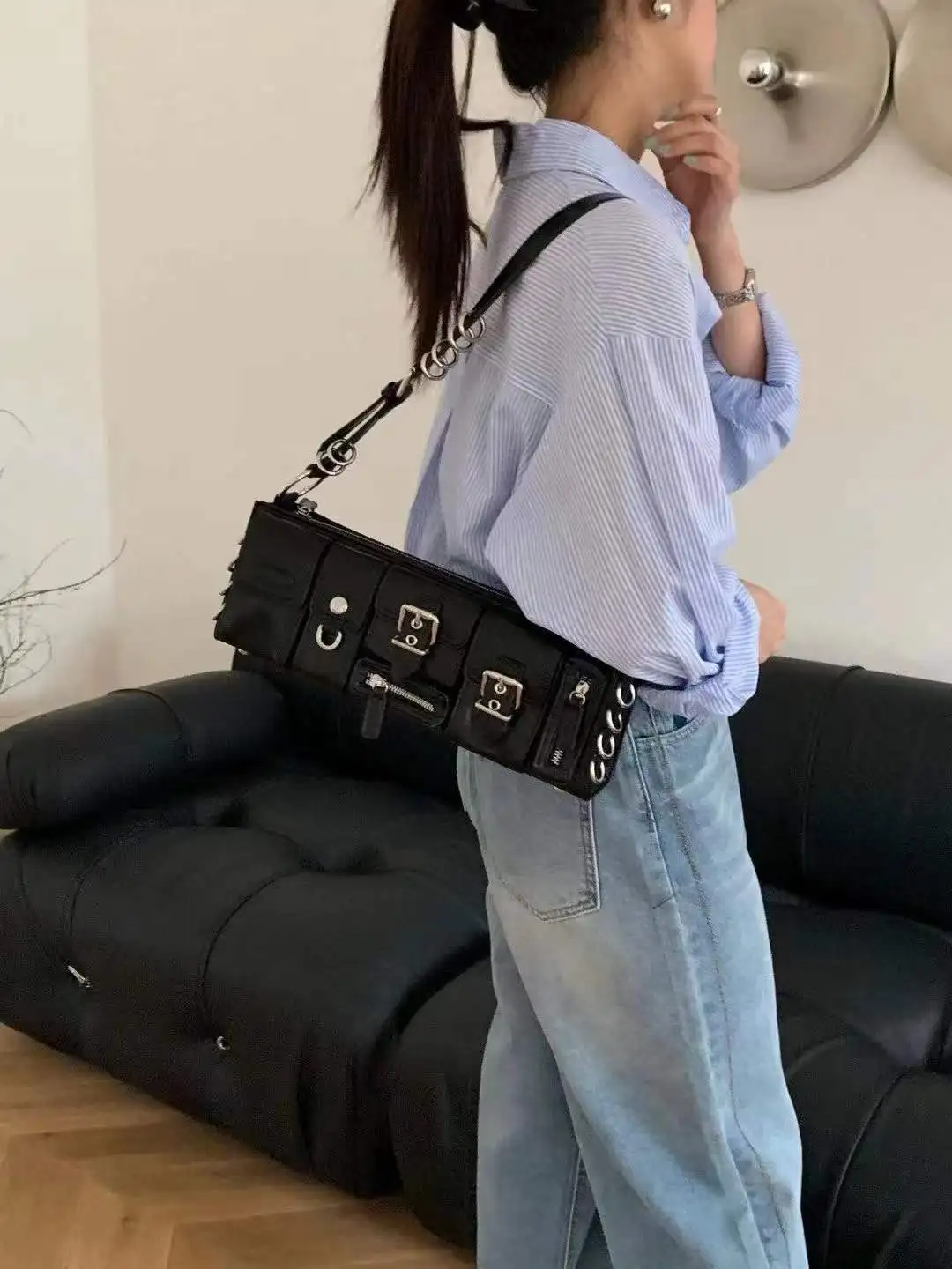 Niche design sweet and cool girl style armpit bag long multipocket ring biker bag fashionable and versatile shoulder bag handbag