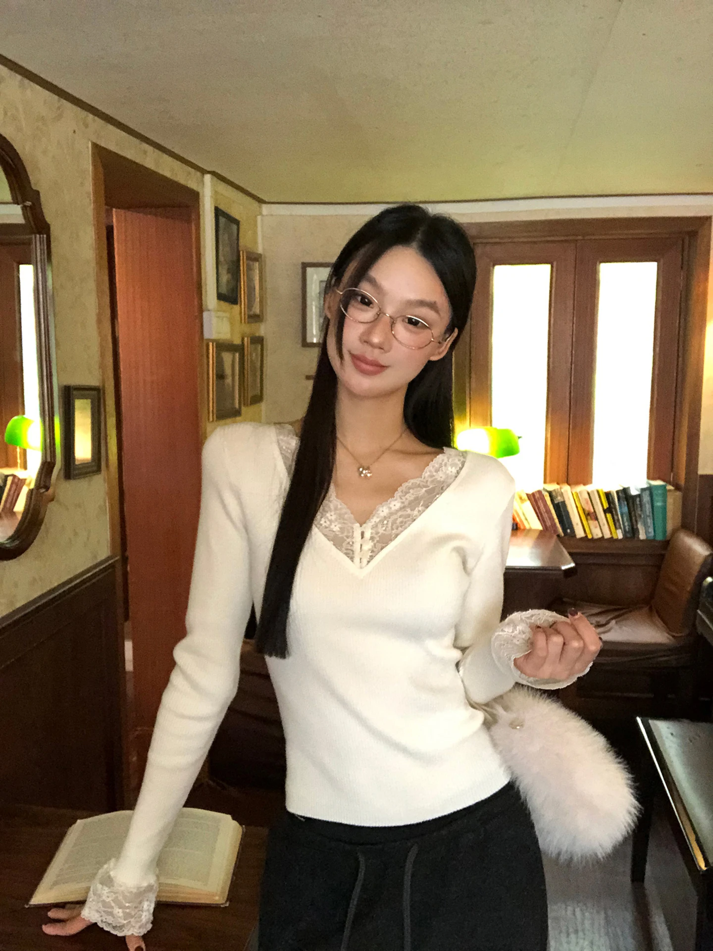 

Красный свитер знаменитостей, женская зимняя верхняя одежда, внутренняя одежда, ленивый, элитный, чувственный, облегающий, кружевной, с v-образным вырезом, вязаный, женский