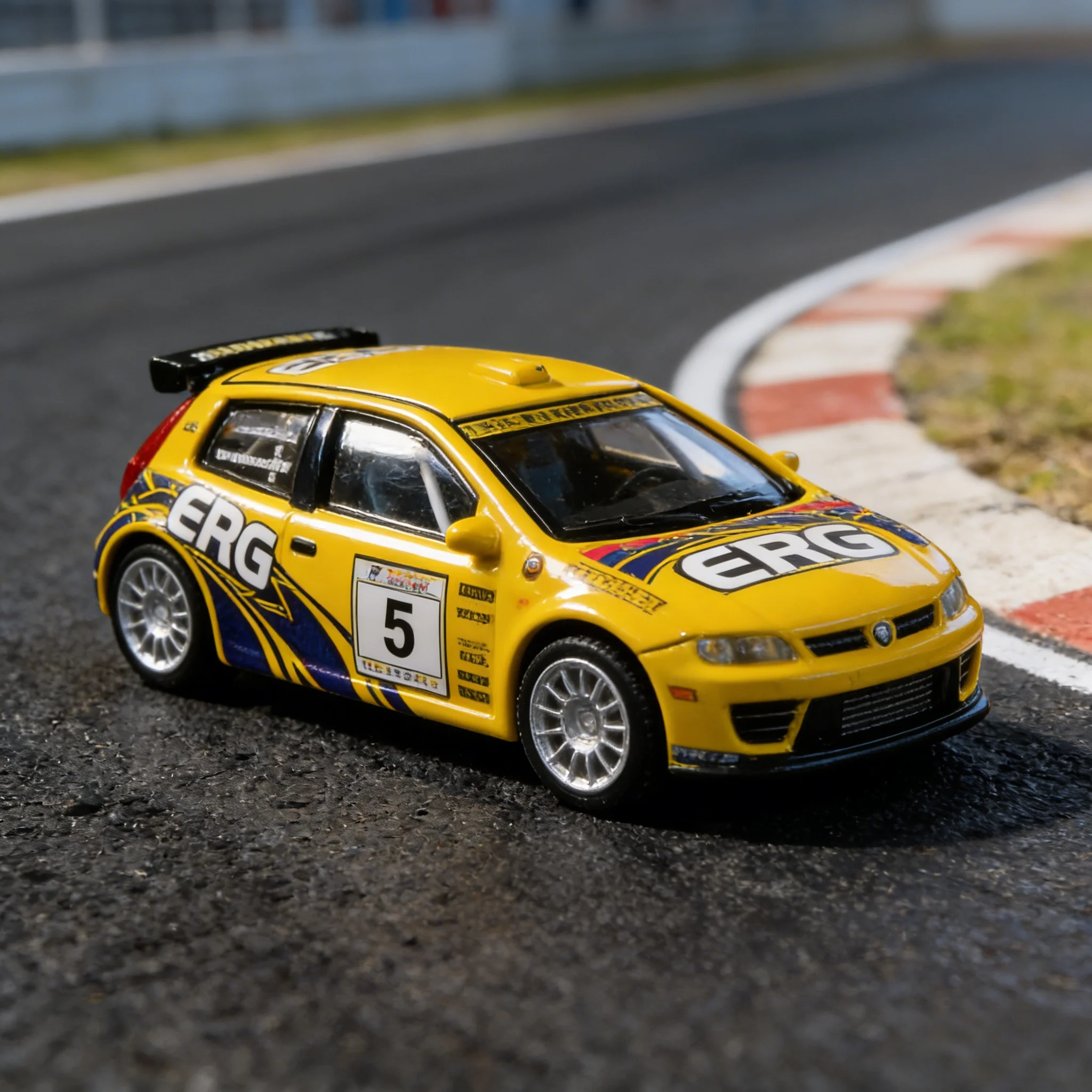 

1/87 Simulated Car Model Punto Rally (2003) Racing Edition Resin Diecast Classic Car Model For Limited Collection Decoration Toy