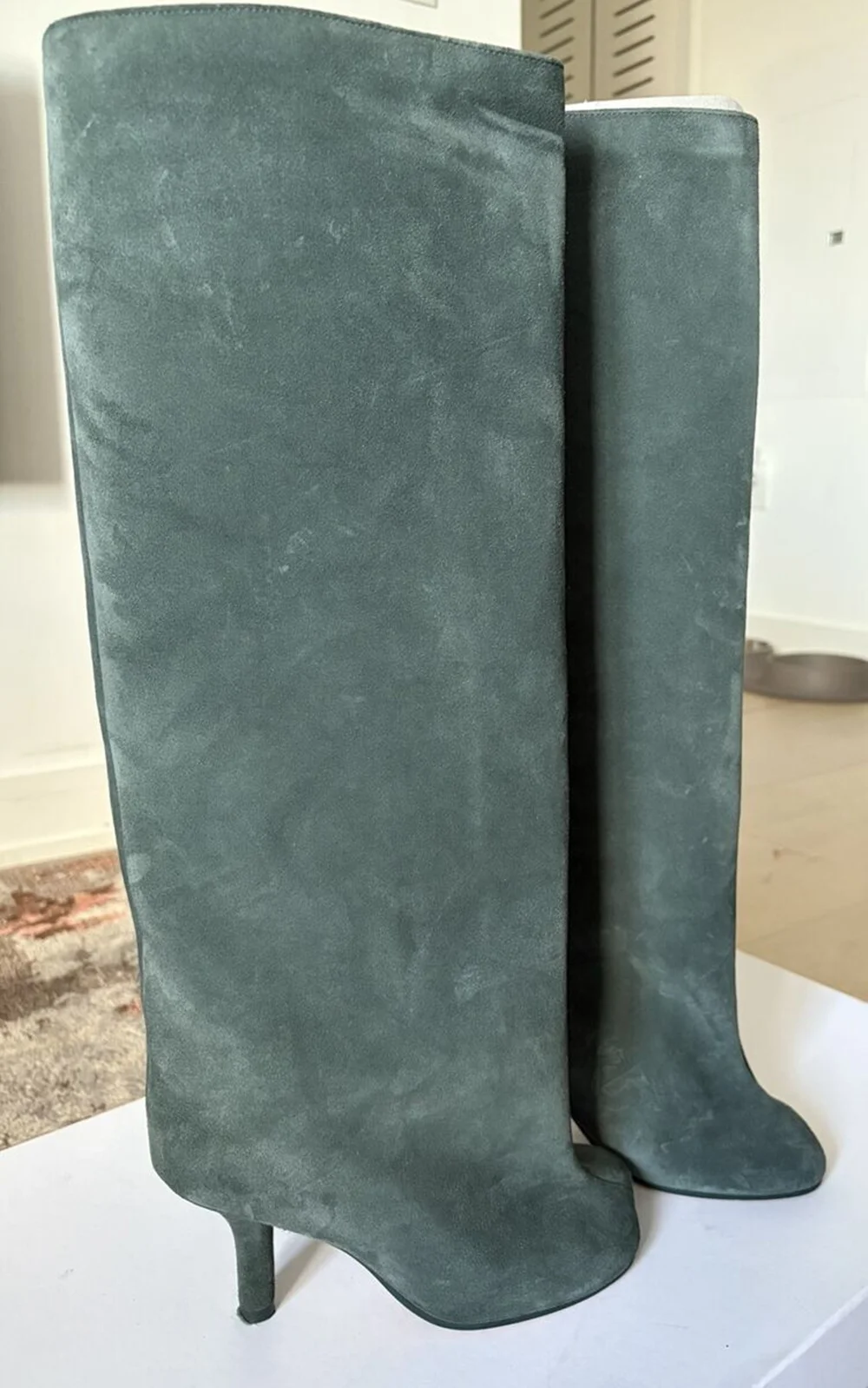 

Green Suede Stiletto Heel Over-the-Knee Boots Unique Toe Design Elegant Modern Style Straight Boots for Women Urban Looks
