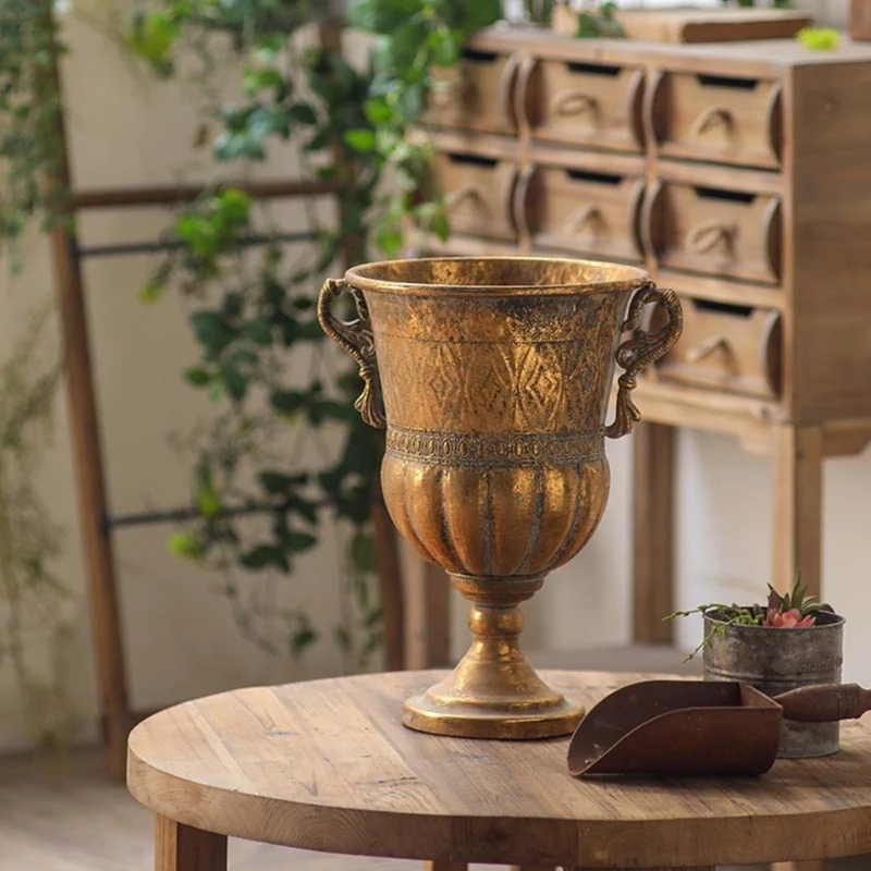 Metall-Urnen-Pflanzgefäß, Bronze, klassische antike Eisen-Pflanztöpfe, dekorative rustikale Blumentöpfe für Terrassen – Detail 5