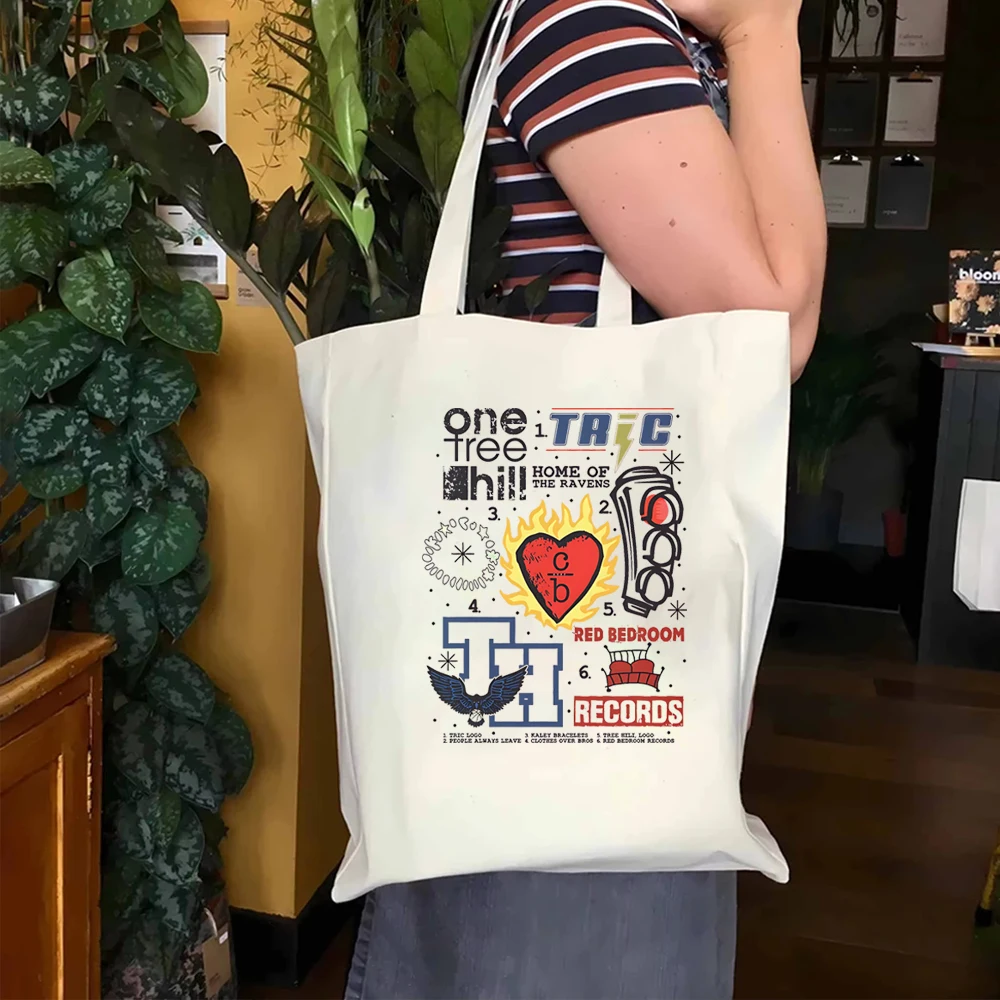 حقيبة كتف مطبوعة على الموضة للنساء من One Tree Hill، حقيبة تسوق من مدينة كارولينا الشمالية، حقيبة تسوق One Tree Hill Nathan Scott 23