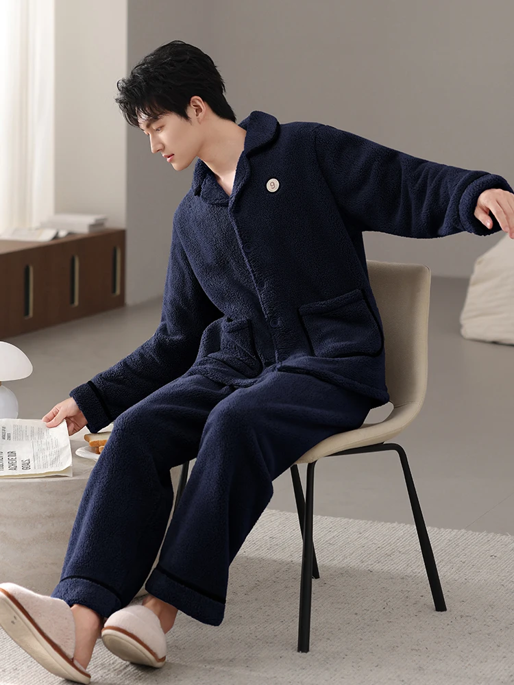 thickened-lamb-velvet-sleepwear-men's-warm-outdoor-wearable-coral-home-clothes-dad-set-for-middle-aged-and-elderly