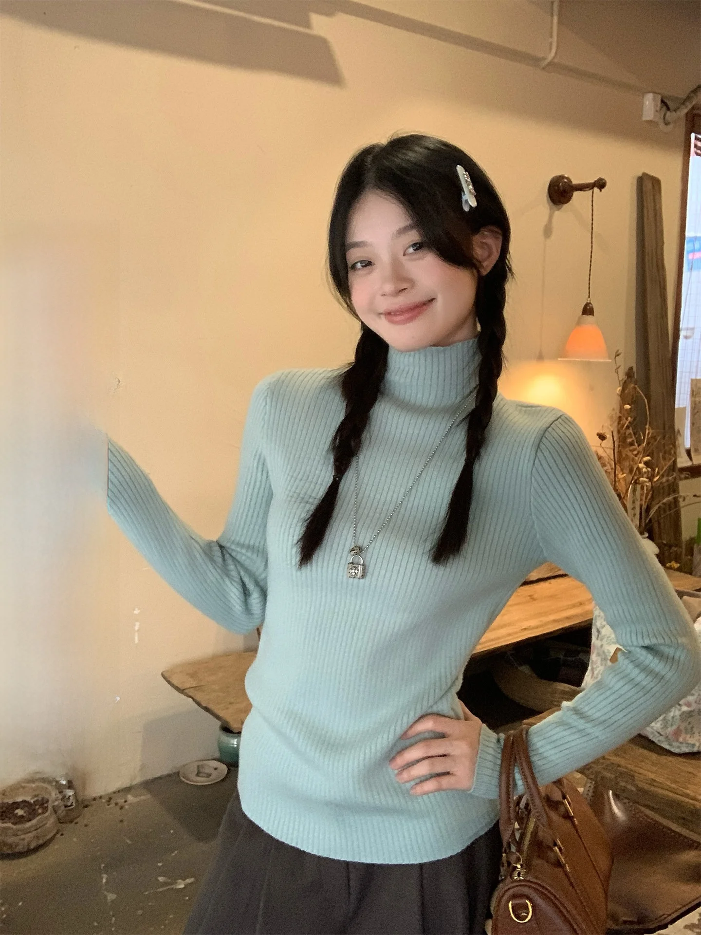 

Женский трикотаж с высоким воротником на подкладке, длинный свек, внутренний свитер, зимний облегающий топ, корейская версия