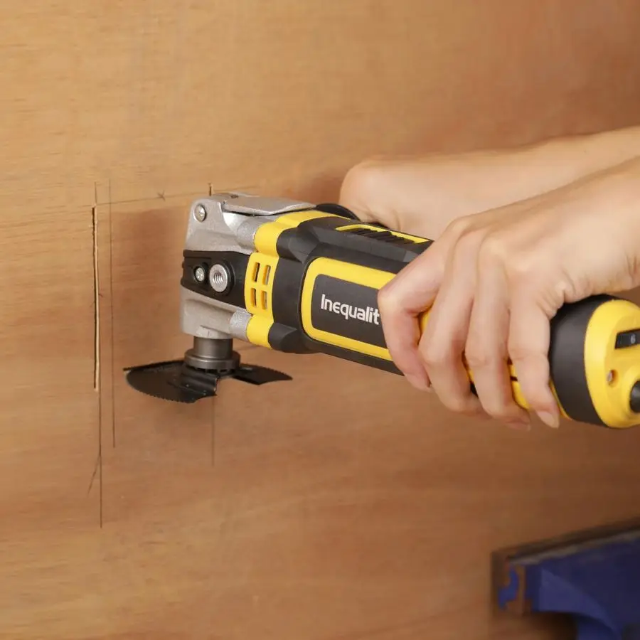 Tool, 3.5A Oscillating Multi Tool Kit with 6 Variable Speed, 4 Oscillation Angle, Quick Release System and 30Piece Accessory Set