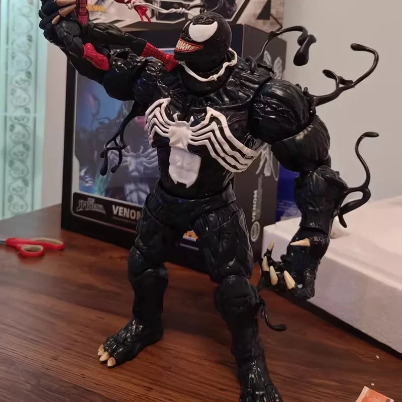 Genuine Venom Articulated 1/9 Marvel Action Figures Sculpture Toy Desktop Model Ornaments Children Birthday Home Decoration Gift