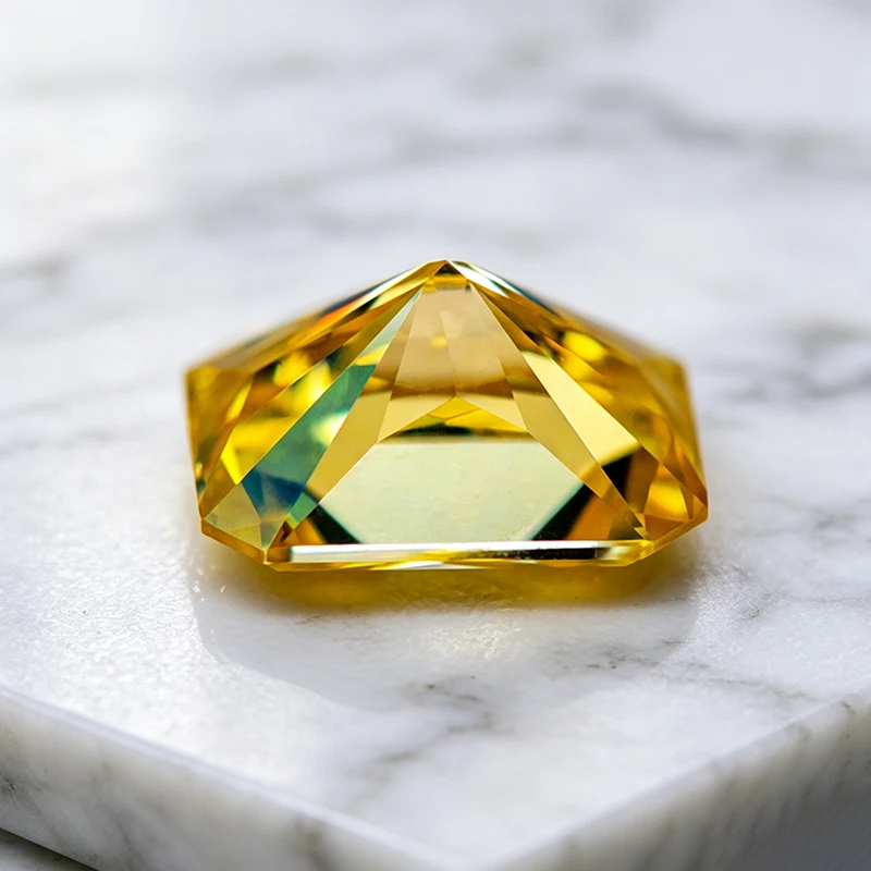 Moissanit-Stein in Zitronengelb mit Radiantschliff für Charms, Schmuck, Ringe und Ohrringe, Besteht Diamanttester mit Zertifikat – Detail 2