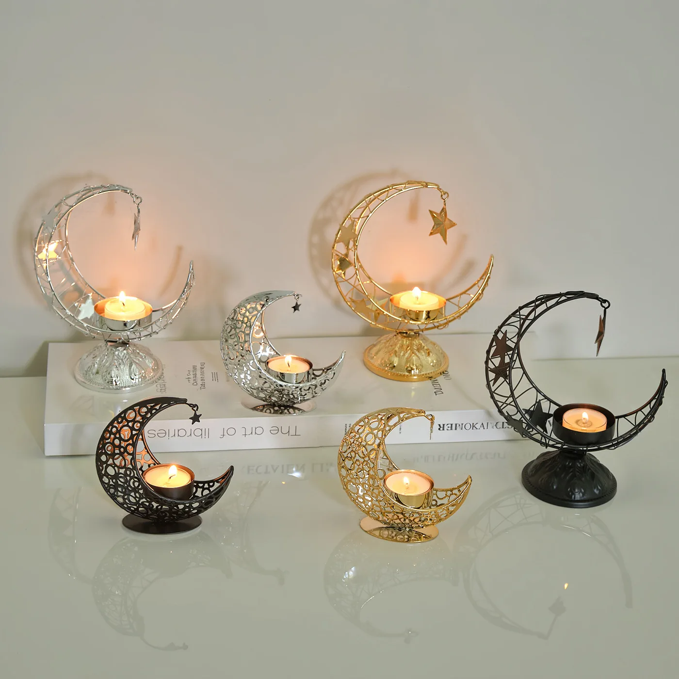 

Metal Moon Candle Holder Christmas Decoration, Romantic Lighting Wedding Tealight Cup Stand, Desktop Incense Burner Decoration
