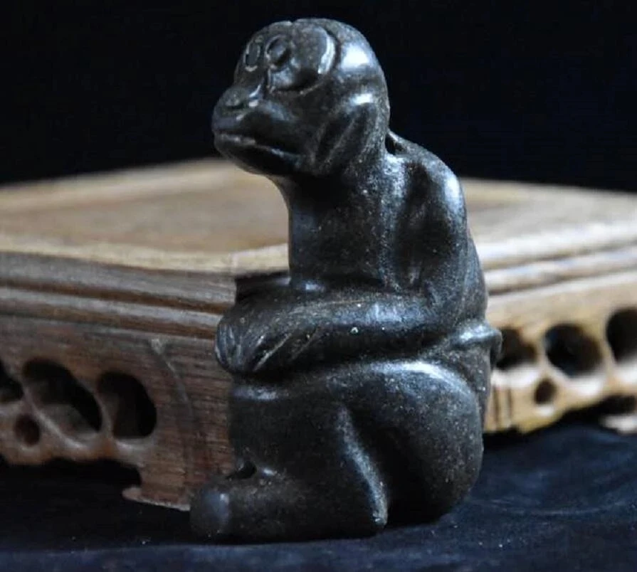 Hongshan culture archaize black iron meteorite sculpture monkey statue