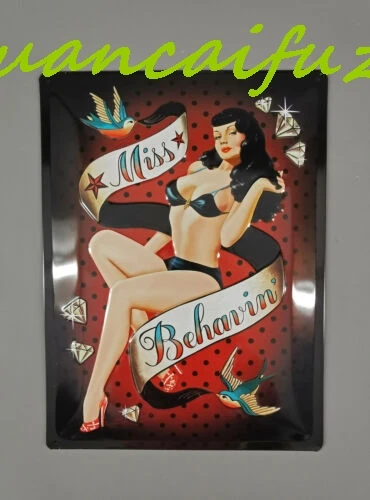 SJKY 9974101-x Retro Vintage Tin Sign Miss Behavin Pin-Up 30x40cm