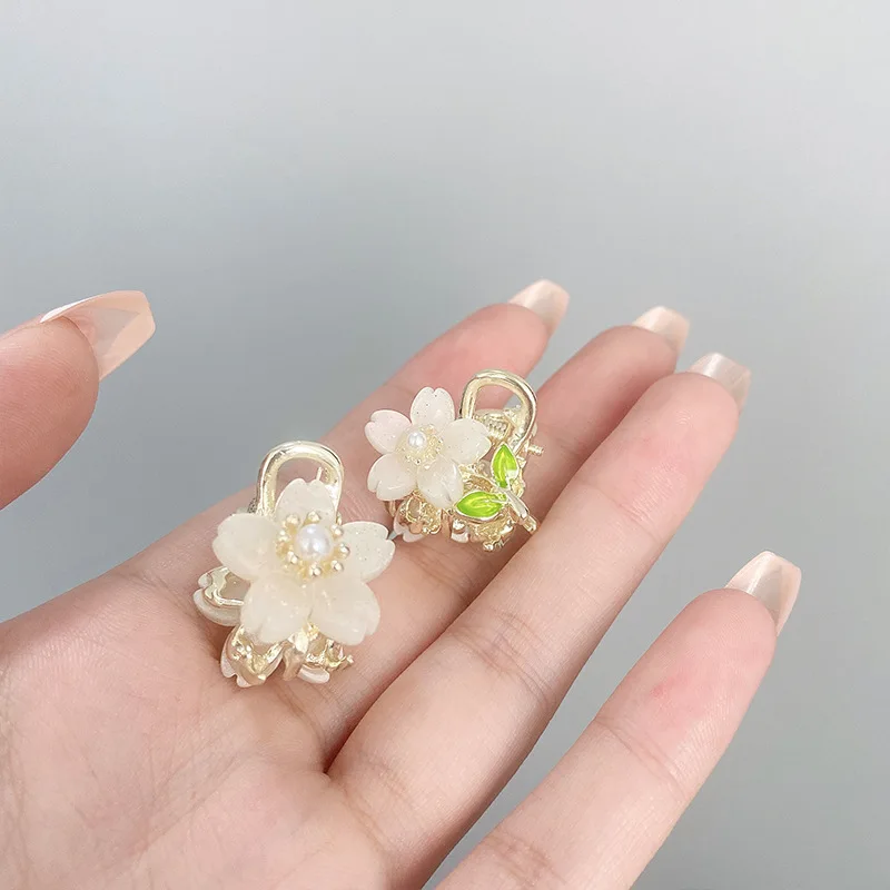 Forest Style Sakura Flower Small Hairpin Female Side Bangs Clip Mini Cute Princess Hair Accessories