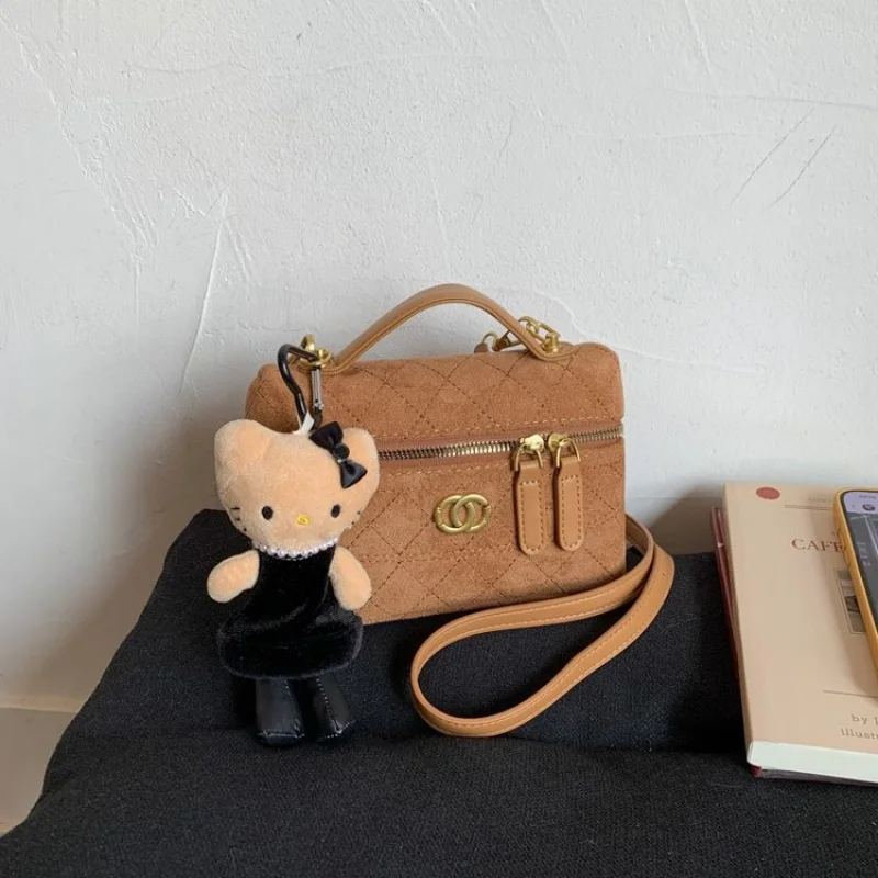 

Simple Unique Shopper Bag For Casual Women With Vintage Trendy Design High-end Minimalist Leather Logo