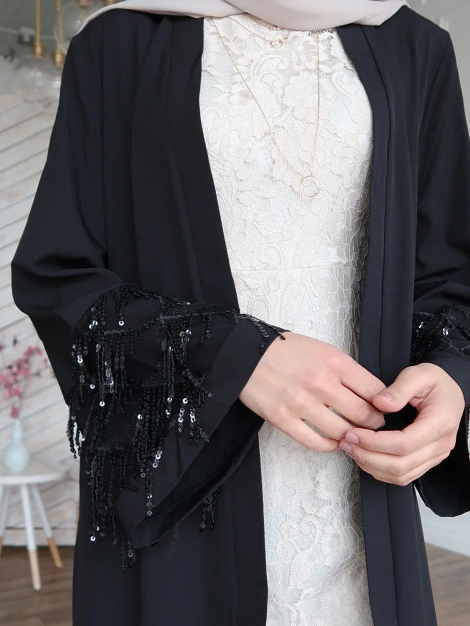 

Dubai Lace Abaya Muslim Full Sleeve Open Front Abayas Kimono Kaftan Women Jalabiya Arab Islamic Maxi Dresses Middle Eastern Robe