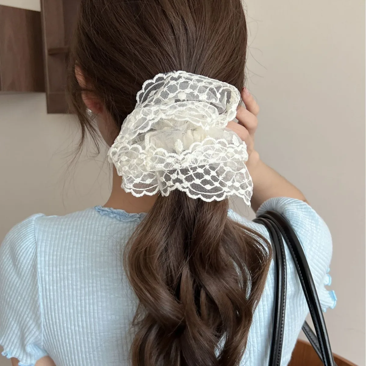 

French New White Lace Large Intestine Hair Ring Womens Tie Hair Low Ponytail Fashion Temperament Sweet Hair Accessories