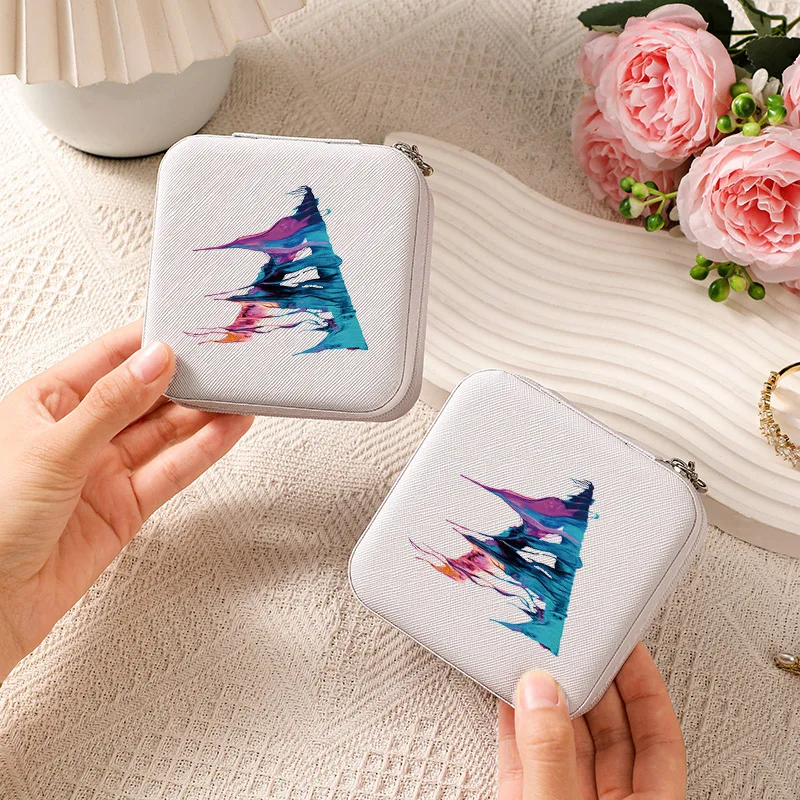 2026 مجوهرات النعش المحمولة مجوهرات القرط المنظم الطلاء سلسلة لينة بطانة صندوق عرض المرأة حقيبة مستحضرات التجميل سعة كبيرة