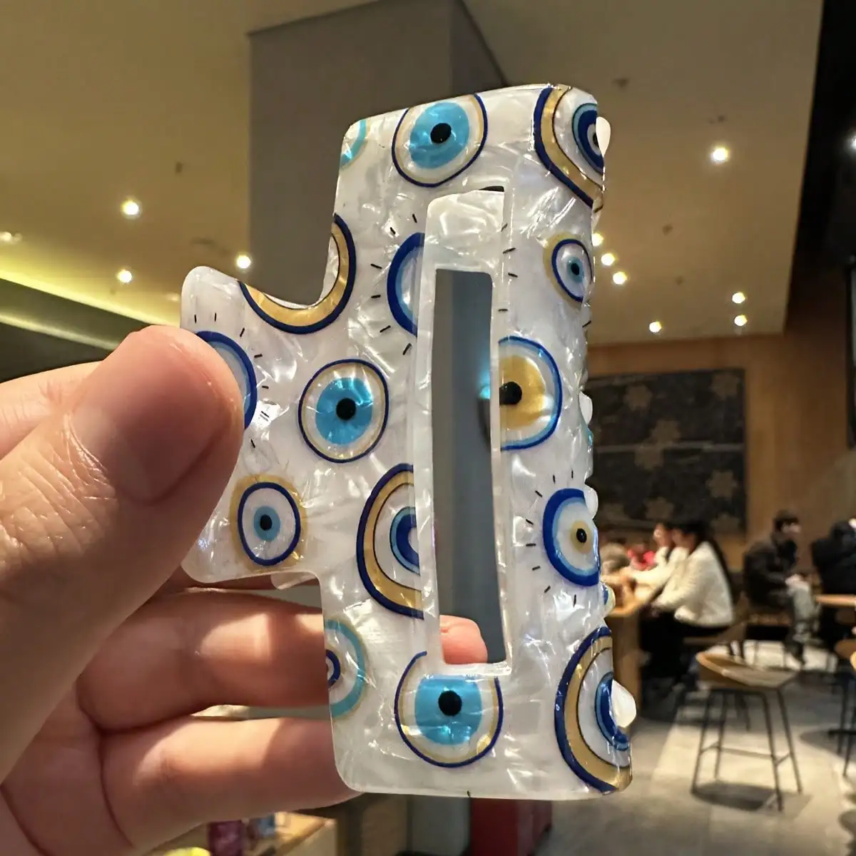 

1 Piece Blue Devil Eye Series Women's Hair Clip - Elegant And Simple Design With Exquisite Eye Pattern, Suitable For Daily And Formal Hairstyles, Durable Plastic Hairpin, Practical Beauty Accessory